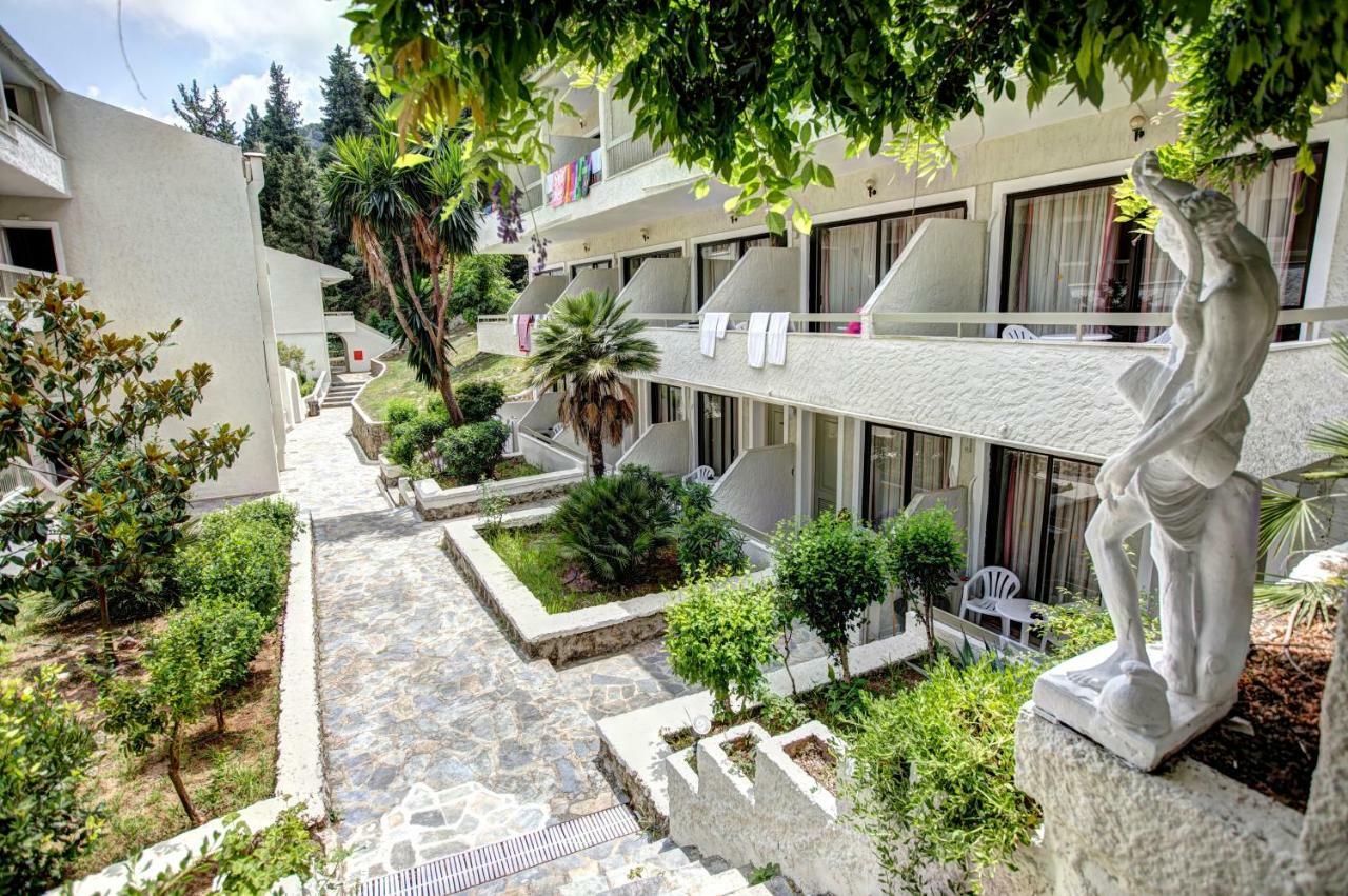 Benitses Bay View Hotel Gastouri  Exterior photo